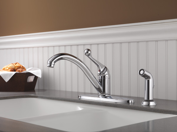 Single Handle Kitchen Faucet With Spray Delta Faucet