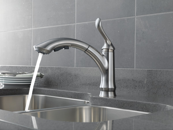 Delta 4353-dst linden single handle pullout kitchen faucet