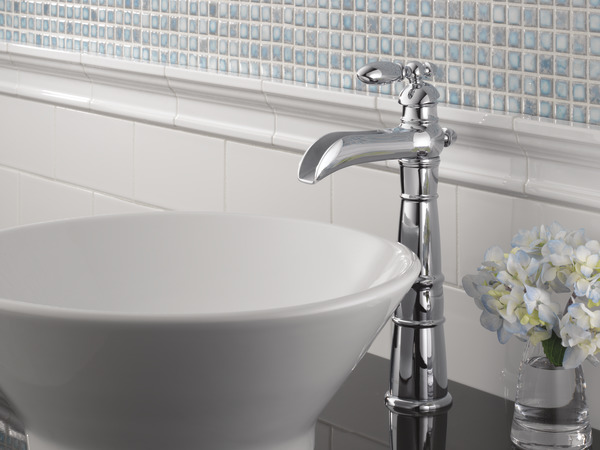 Delta Faucet Victorian Single-Handle Vessel Bathroom Faucet for Vessel Sinks Chrome 754LF