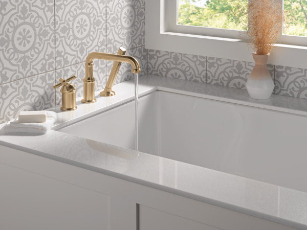 Three Hole Roman Tub Trim with Hand Shower - Less Handle T3784-CZ